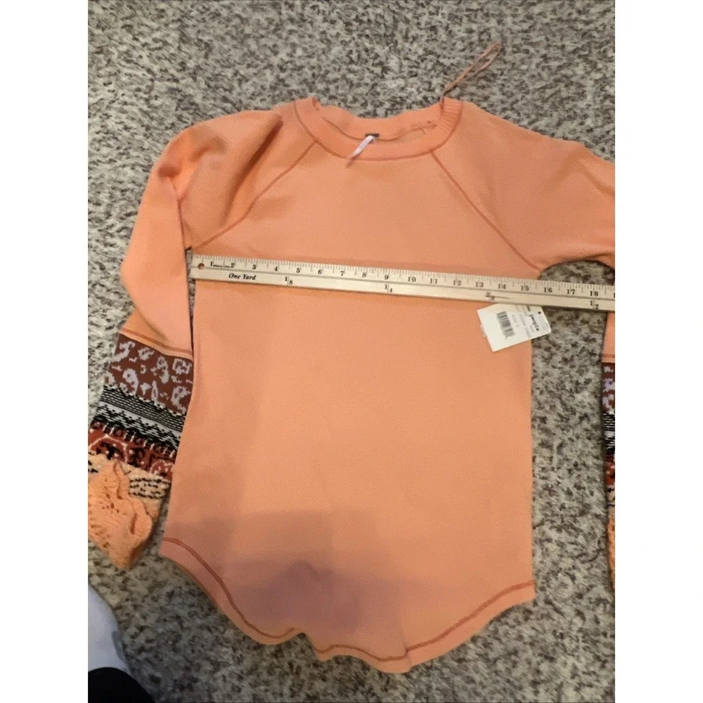 Free People New Top SzL Womens In The Mix Thermal Cuff Peach Pink Orange Crochet